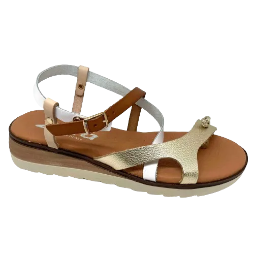 Grab  -  White/tan/gold combo