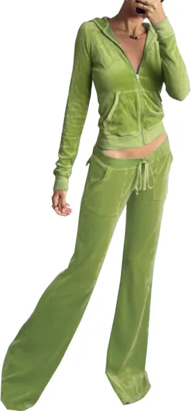 Women's 2 Piece Velour Tracksuit Set Heart Print Long Sleeve Zipper Hoodie Cropped Jacket and Sweatpants Y2K Sweatsuit Set
